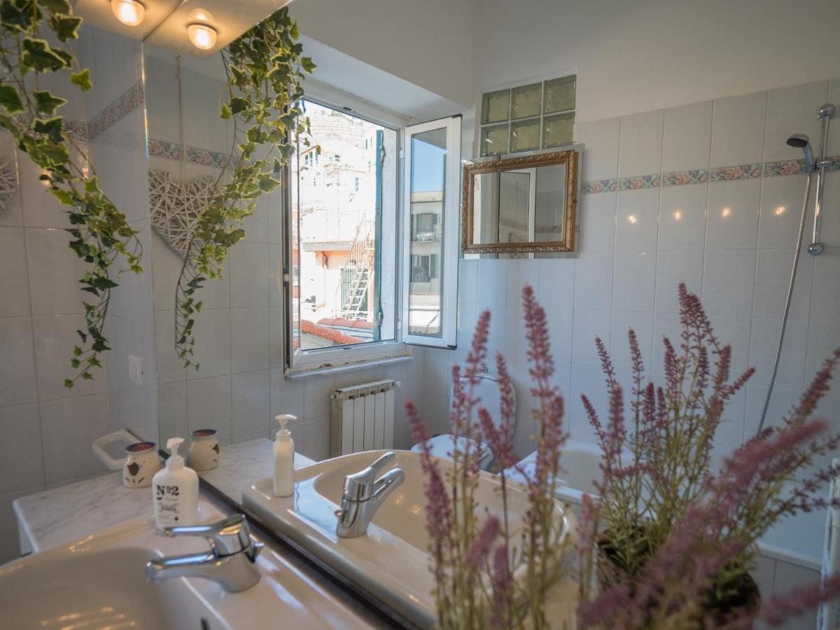 Recanissu Apartment With Balcony & Ac Vernazza Exteriör bild